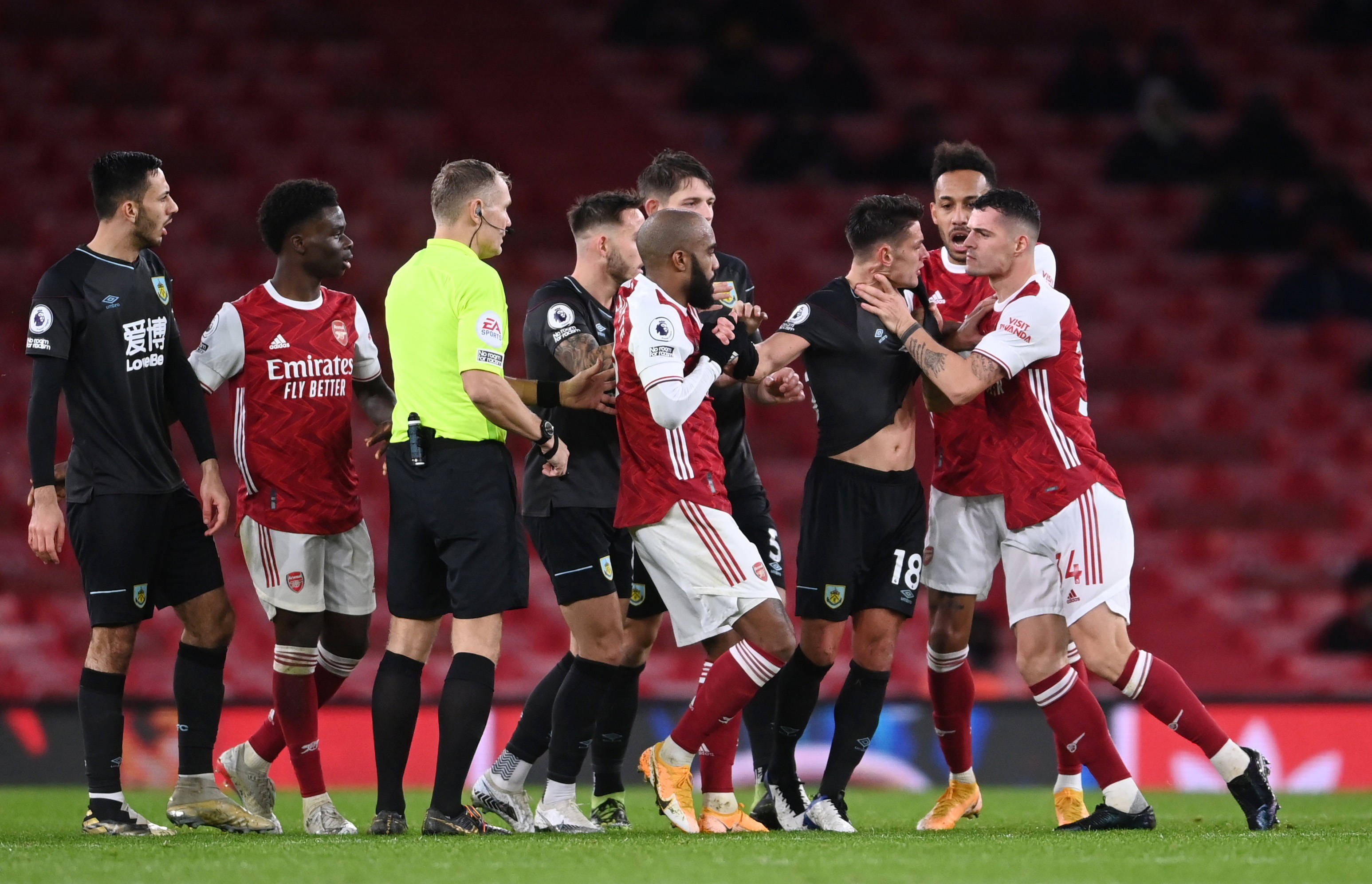 否在更多的 否在更多的